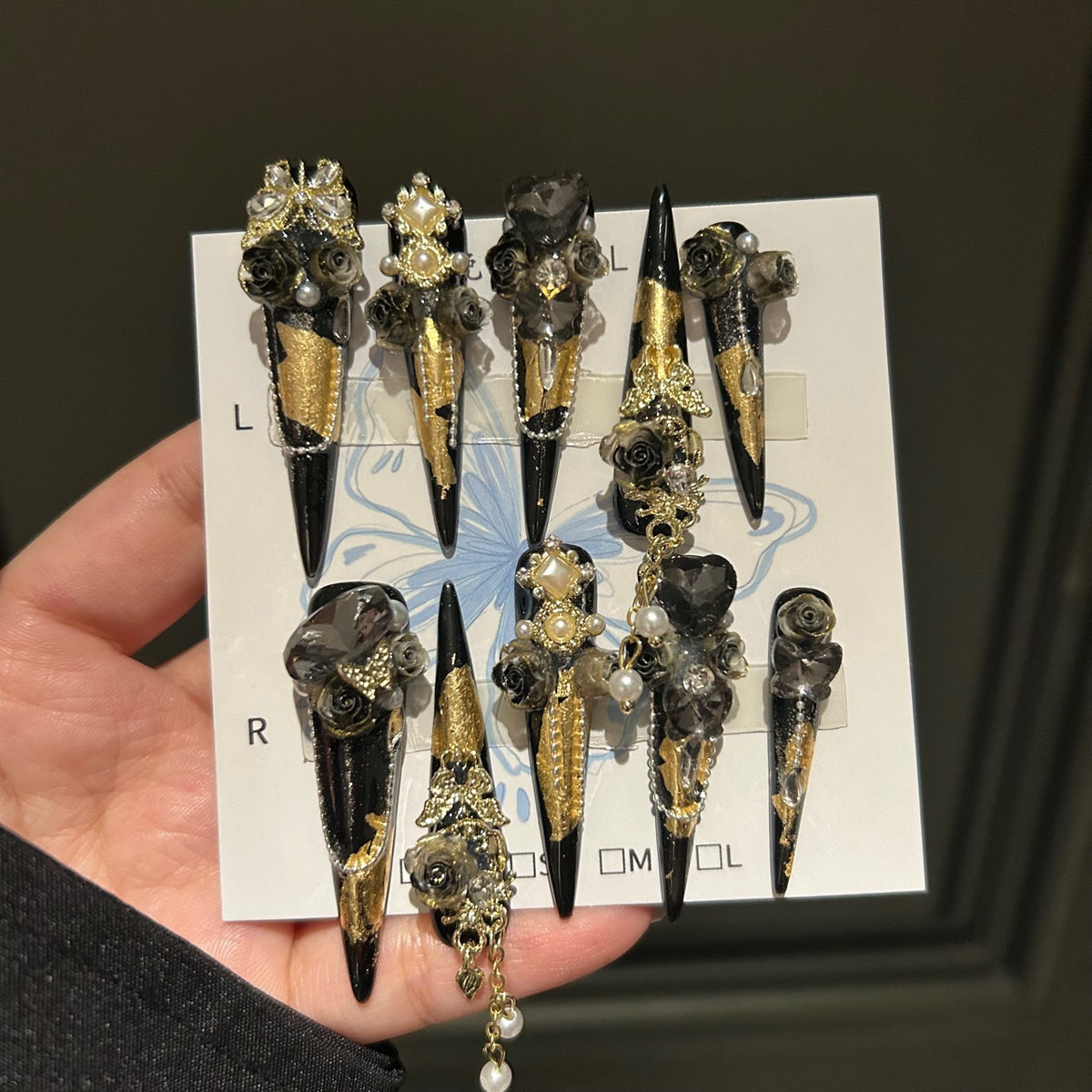 Handmade Black Gold Foil Press On Nails, Long Stiletto Royal Gothic False Nails with 3D Black Roses, Pearls, Large Rhinestones & Dangling Gold Chain, Reusable Fake Nails for Party Cosplay