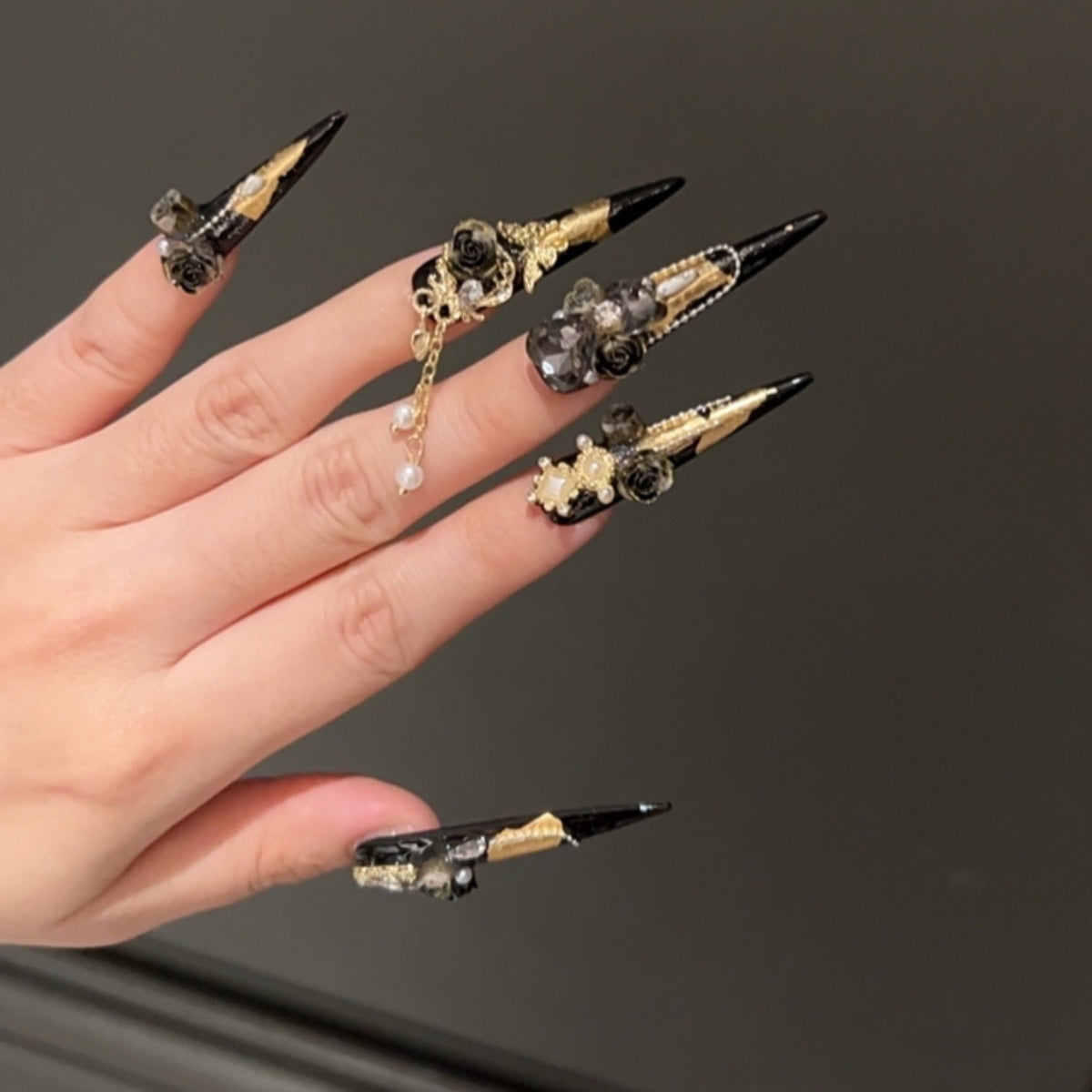 Handmade Black Gold Foil Press On Nails, Long Stiletto Royal Gothic False Nails with 3D Black Roses, Pearls, Large Rhinestones & Dangling Gold Chain, Reusable Fake Nails for Party Cosplay